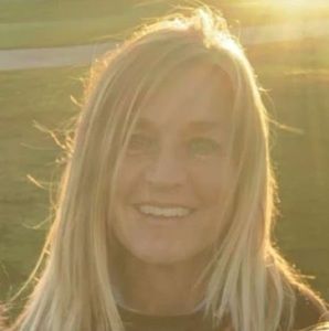 Meet your Posher, Karin